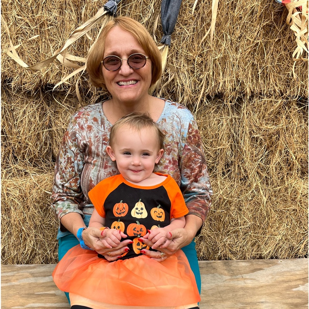 Meet your Posher, Amelia